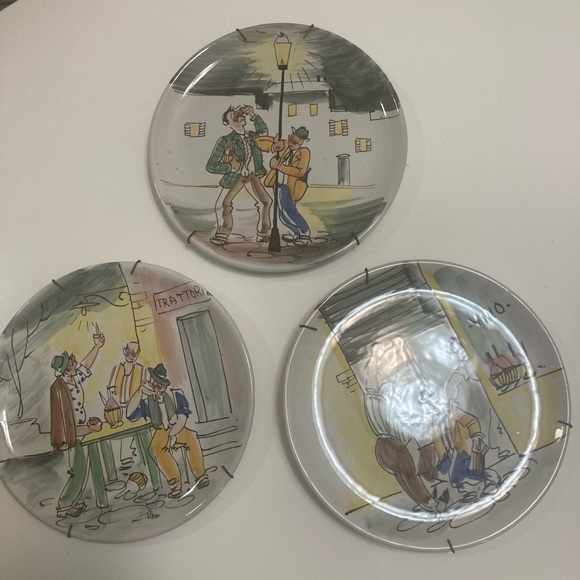 Charming Street Scene Ceramic Plates - Picture 1 of 6